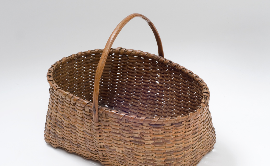a mid-19th-century Cherokee-woven basket with a handle